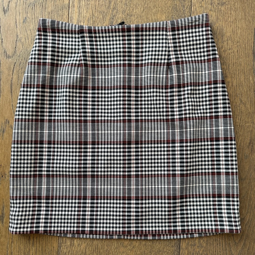 H&M Plaid Mini Skirt